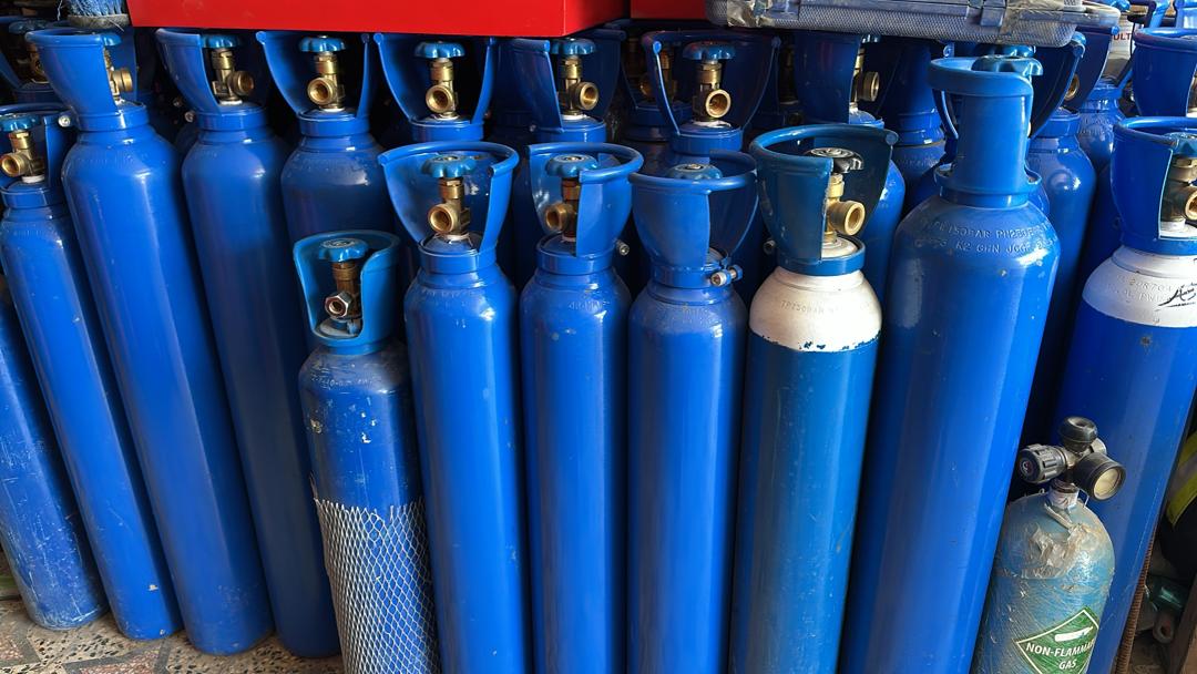 Nitrogen Service Cylinders